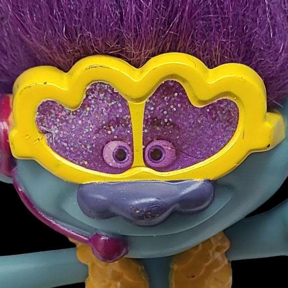 2020 McDONALDS HAPPY MEAL TOY TROLLS WORLD TOUR "PARTY BRANCH" #3 - 6 1/… - Picture 6 of 8
